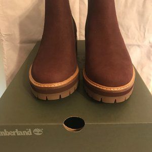 New Size 7 Timberland Burgundy boots